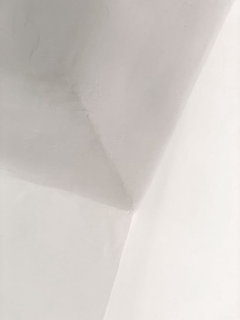 Wall detail in Coach House 1, former Carl Street Studios